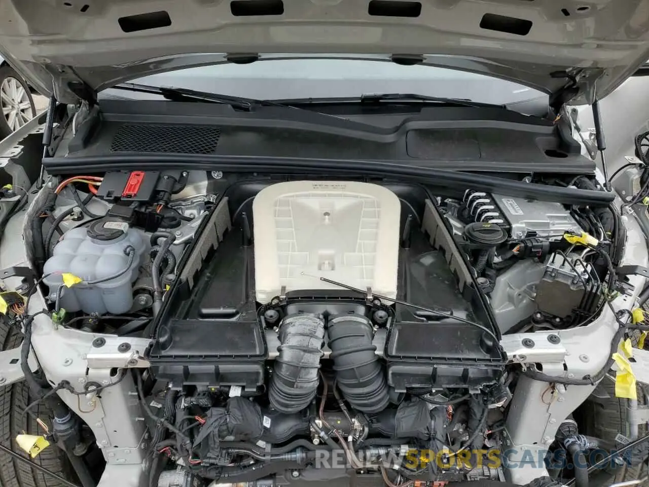 12 fotografías del automóvil dañado WP1AL2AY3RDA34658 PORSCHE CAYENNE 2024