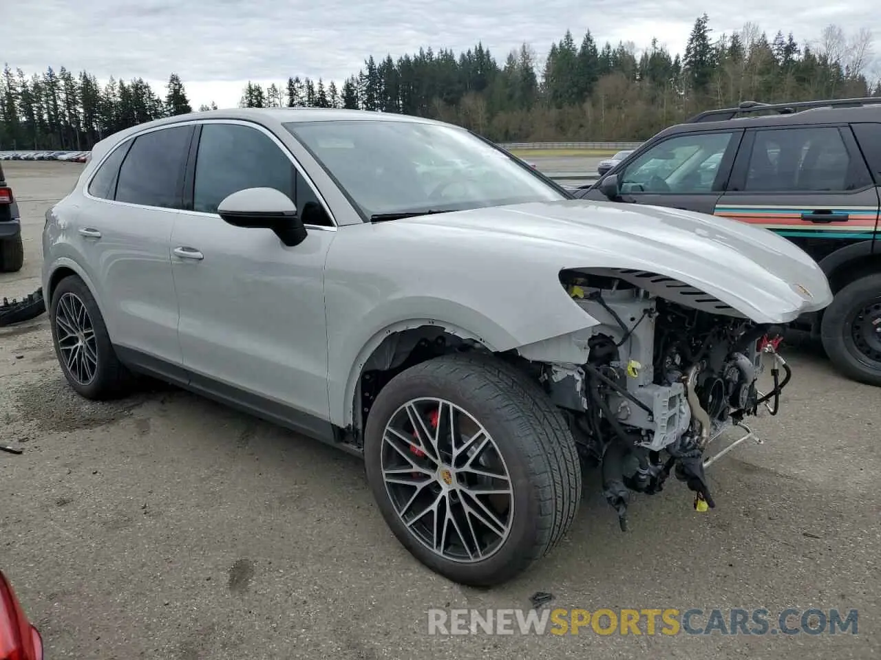 4 fotografías del automóvil dañado WP1AL2AY3RDA34658 PORSCHE CAYENNE 2024