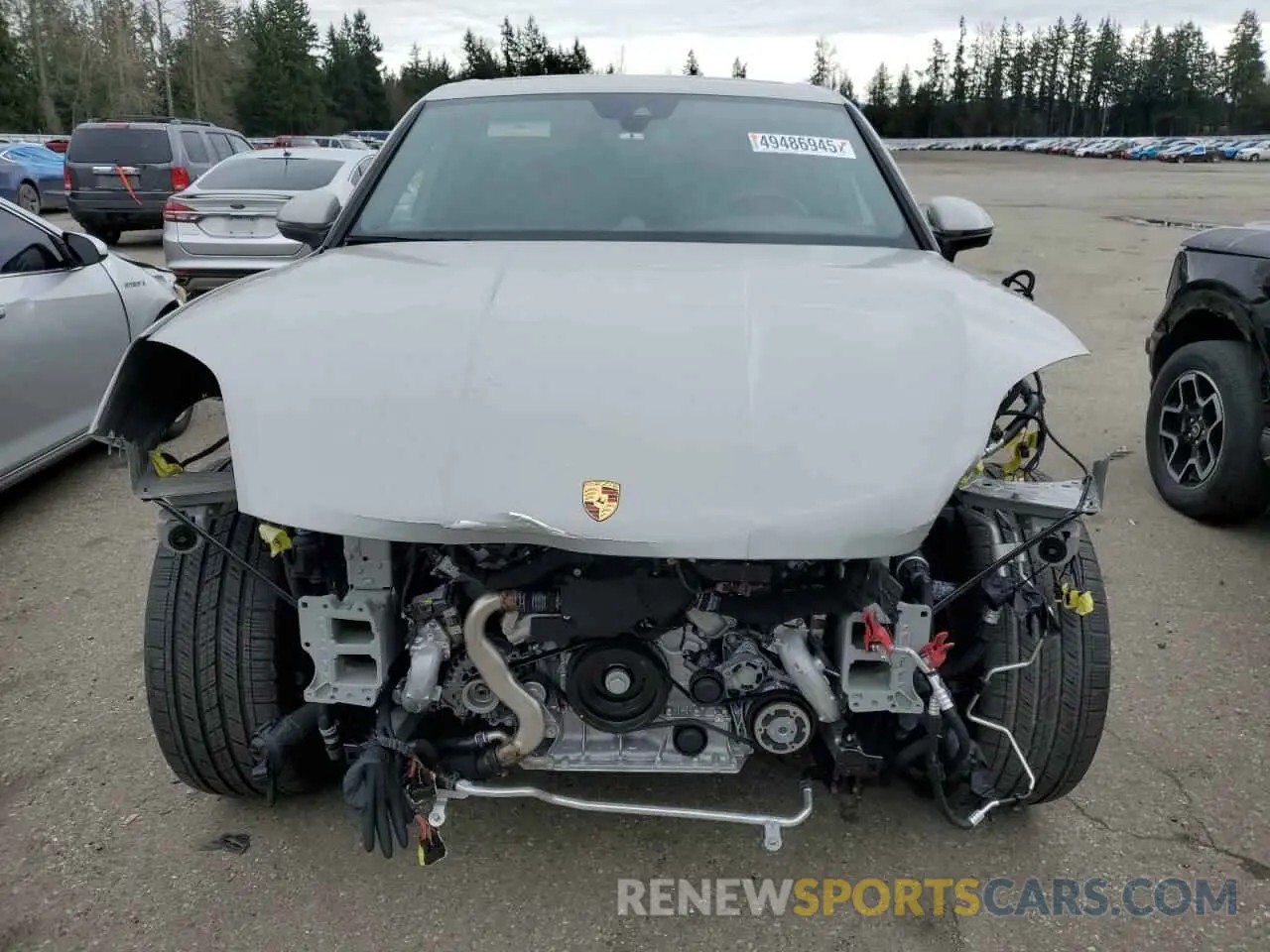 5 fotografías del automóvil dañado WP1AL2AY3RDA34658 PORSCHE CAYENNE 2024