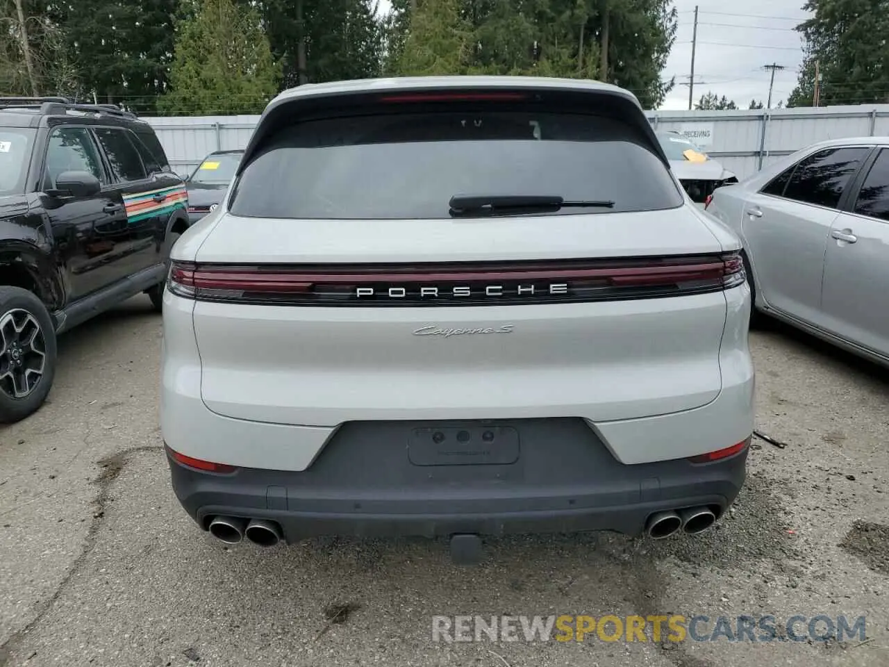 6 fotografías del automóvil dañado WP1AL2AY3RDA34658 PORSCHE CAYENNE 2024