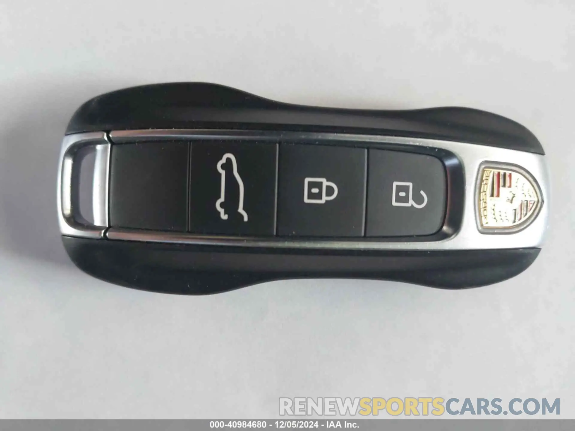 11 fotografías del automóvil dañado WP1AL2AY3RDA35194 PORSCHE CAYENNE 2024