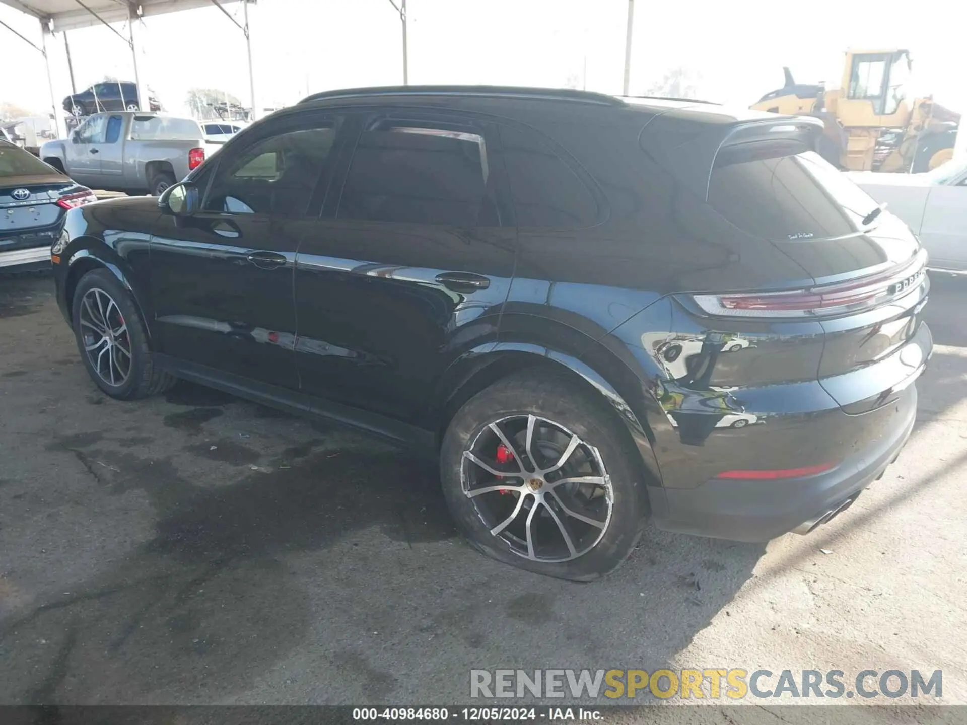 3 fotografías del automóvil dañado WP1AL2AY3RDA35194 PORSCHE CAYENNE 2024