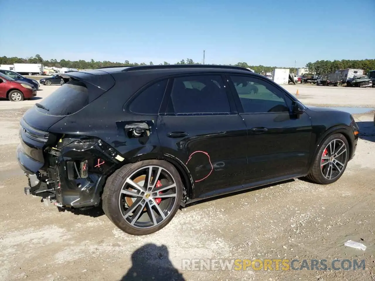 3 fotografías del automóvil dañado WP1AL2AY4RDA32627 PORSCHE CAYENNE 2024