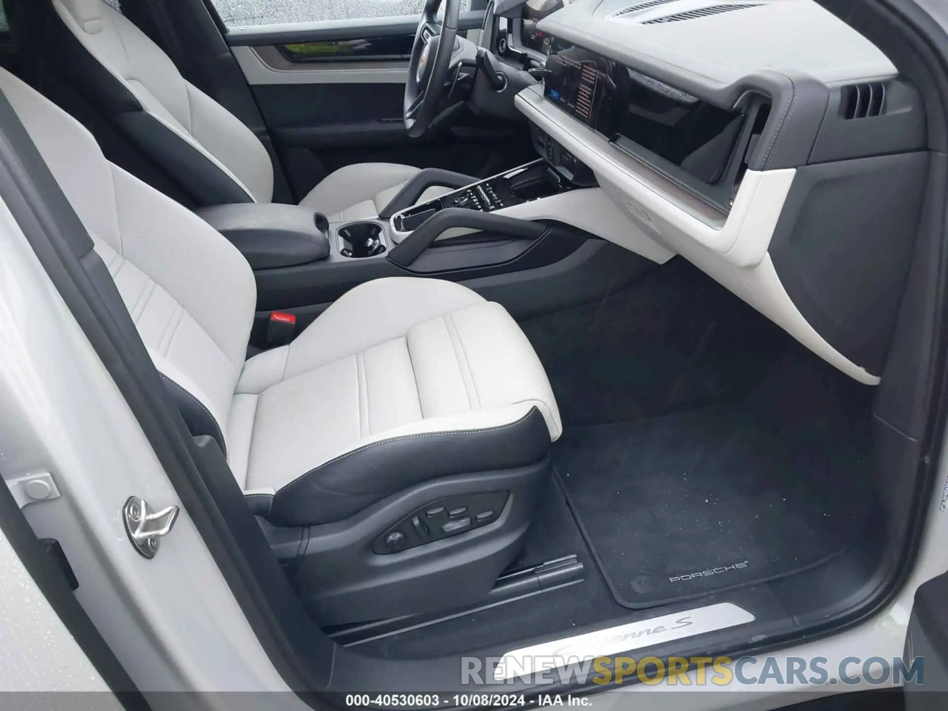 5 fotografías del automóvil dañado WP1AL2AY4RDA33633 PORSCHE CAYENNE 2024