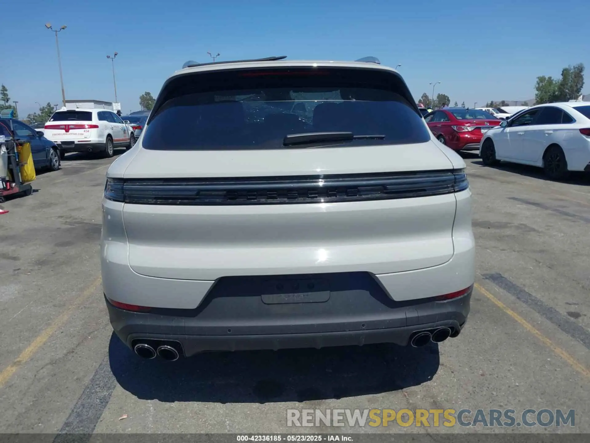 17 fotografías del automóvil dañado WP1AL2AYXRDA35628 PORSCHE CAYENNE 2024