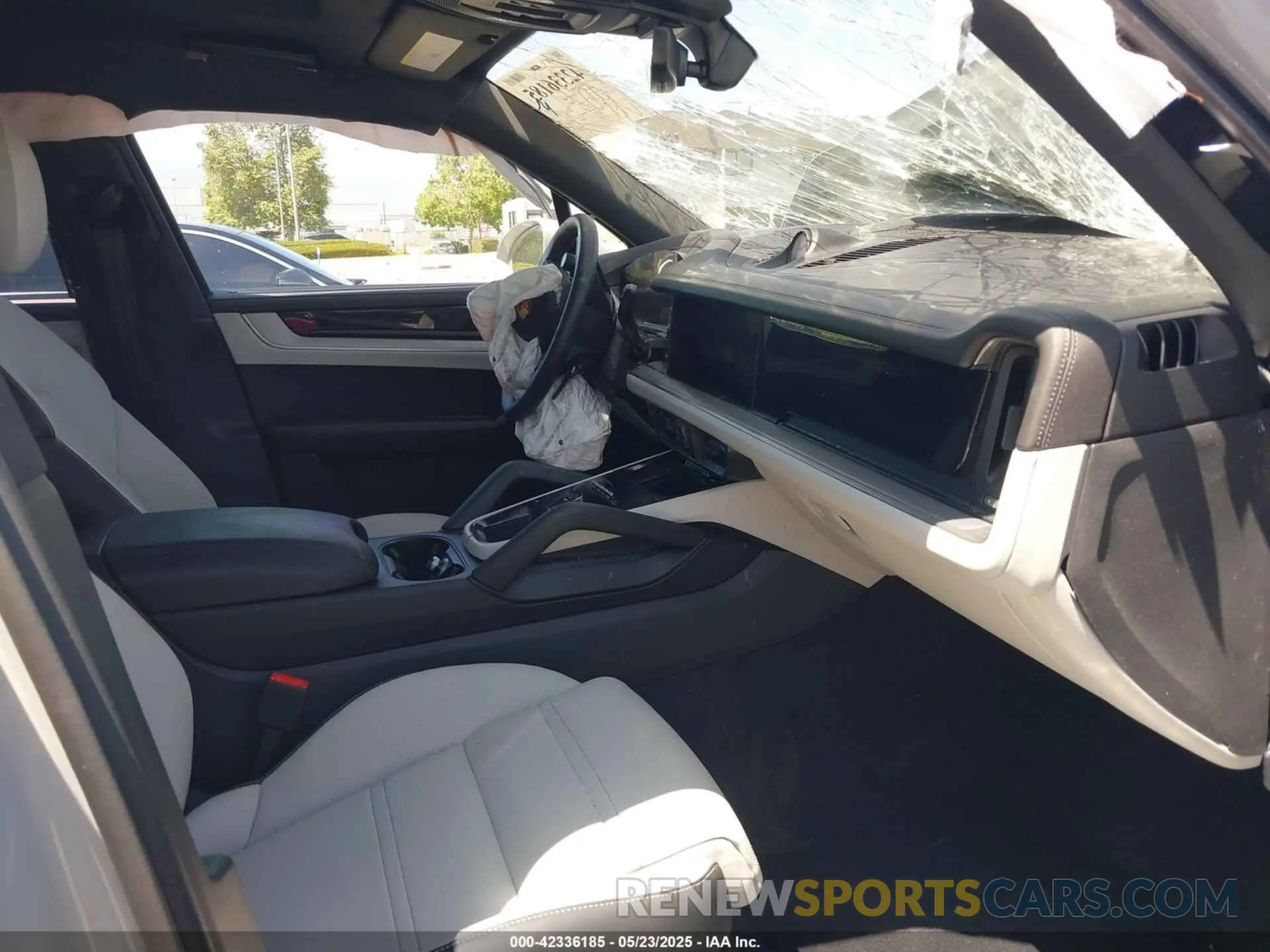 5 fotografías del automóvil dañado WP1AL2AYXRDA35628 PORSCHE CAYENNE 2024