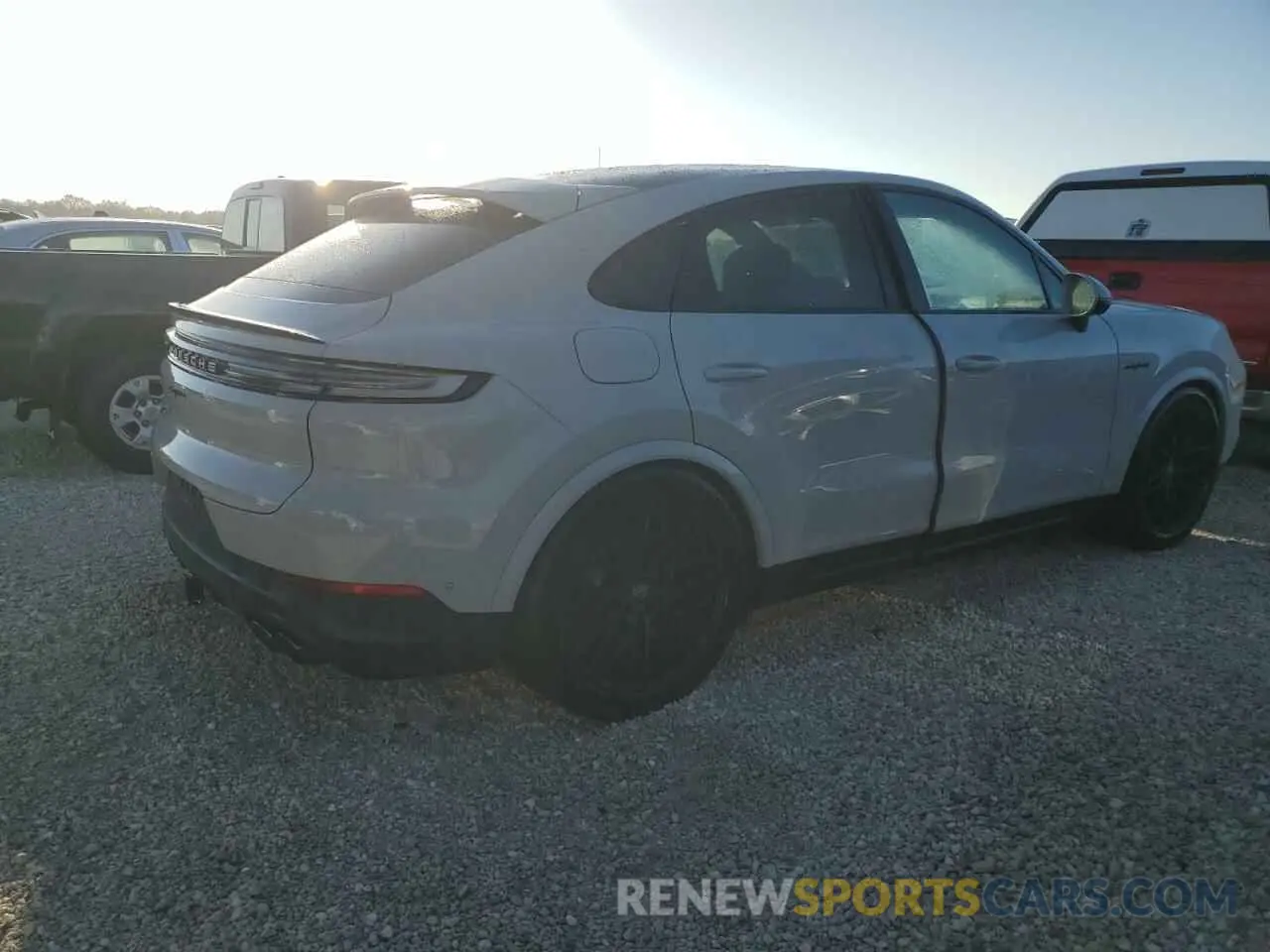 3 fotografías del automóvil dañado WP1BE2AY3RDA59297 PORSCHE CAYENNE 2024