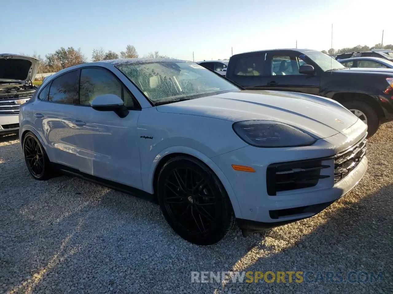 4 fotografías del automóvil dañado WP1BE2AY3RDA59297 PORSCHE CAYENNE 2024