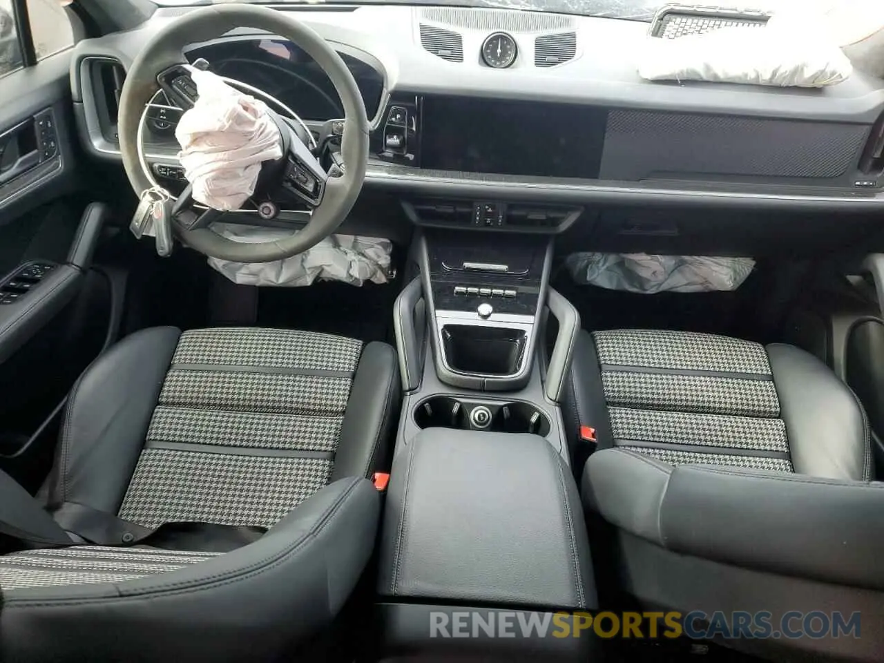 8 fotografías del automóvil dañado WP1BL2AY2RDA60107 PORSCHE CAYENNE 2024