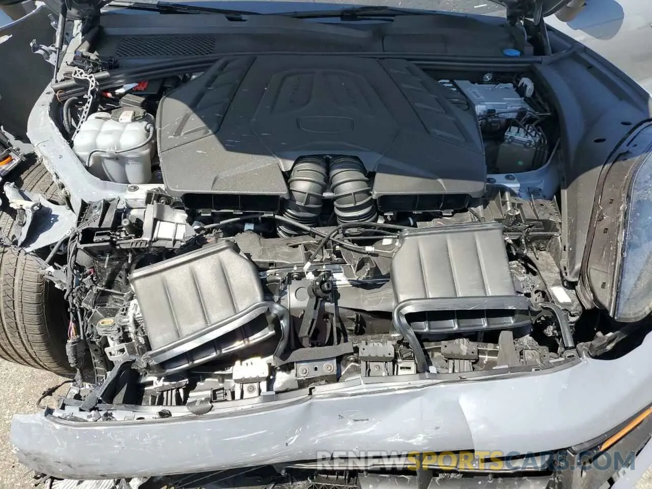 12 fotografías del automóvil dañado WP1BL2AY8RDA60242 PORSCHE CAYENNE 2024