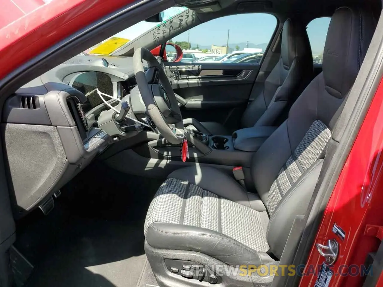 7 fotografías del automóvil dañado WP1BM2AY0RDA71068 PORSCHE CAYENNE 2024