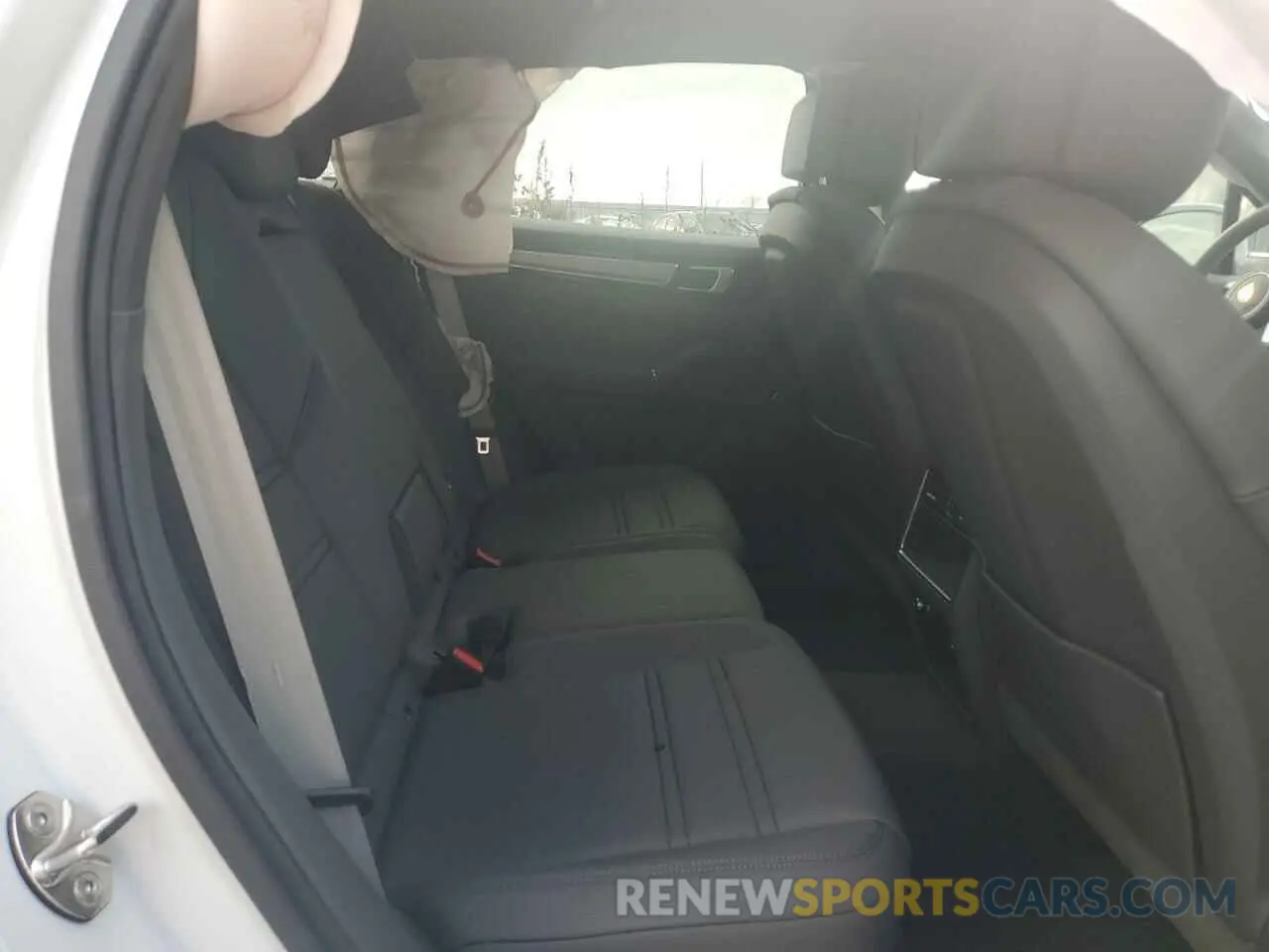 11 fotografías del automóvil dañado WP1AA2AY0PDA01250 PORSCHE CAYENNE BA 2023