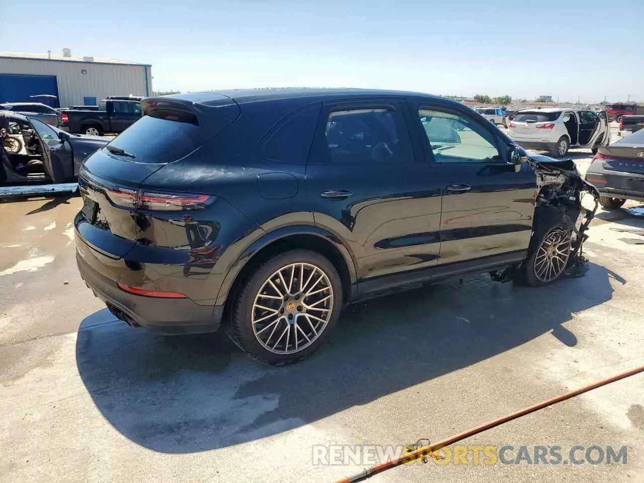 3 fotografías del automóvil dañado WP1AA2AY1PDA02570 PORSCHE CAYENNE BA 2023