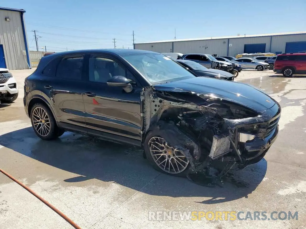 4 fotografías del automóvil dañado WP1AA2AY1PDA02570 PORSCHE CAYENNE BA 2023