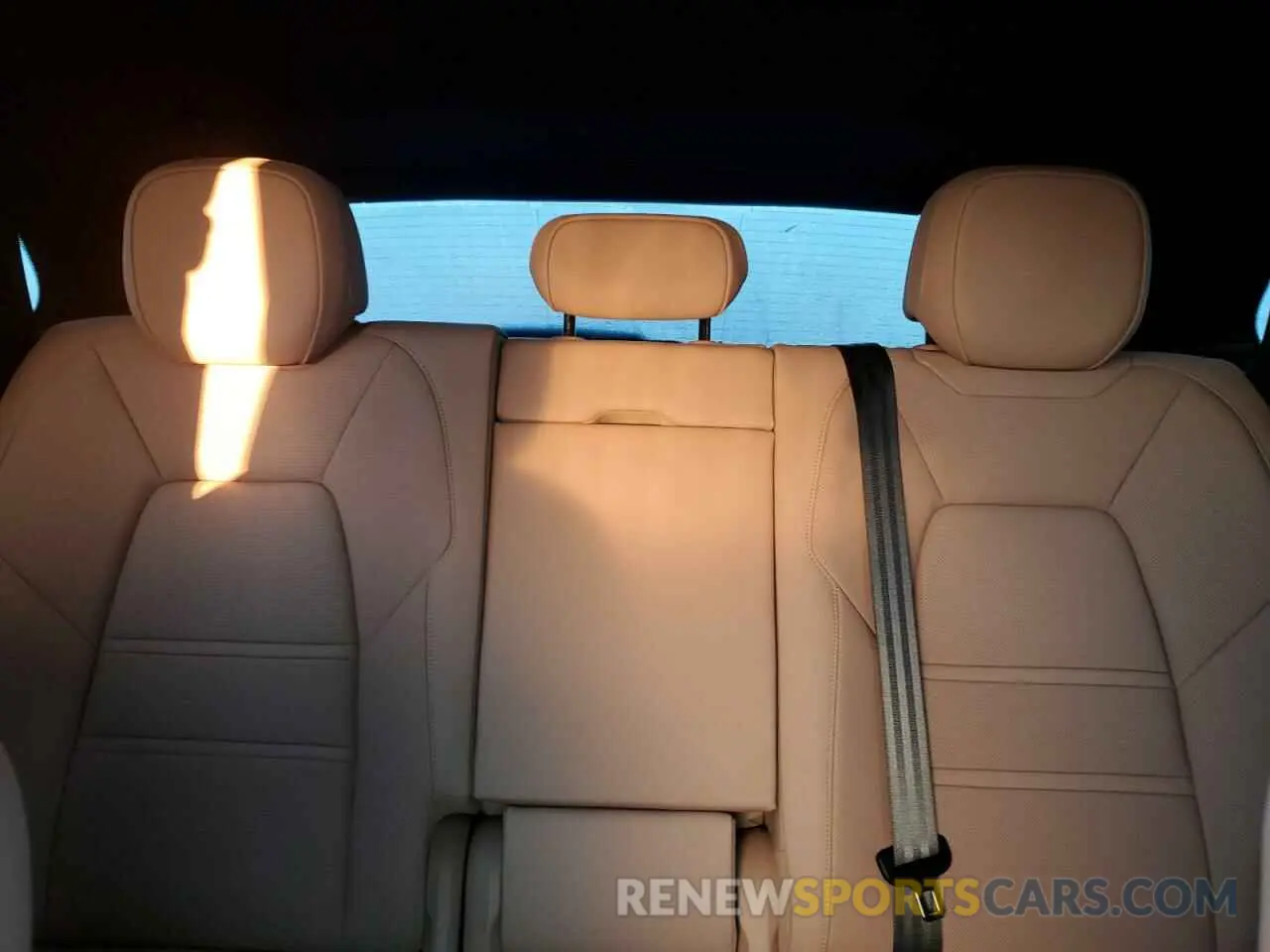 10 fotografías del automóvil dañado WP1AA2AY2PDA01640 PORSCHE CAYENNE BA 2023