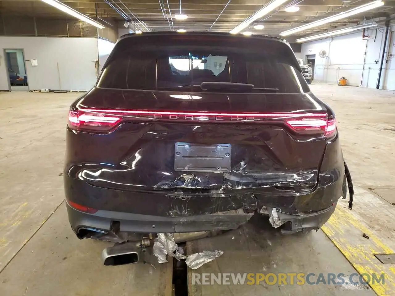 6 fotografías del automóvil dañado WP1AA2AY3PDA09200 PORSCHE CAYENNE BA 2023