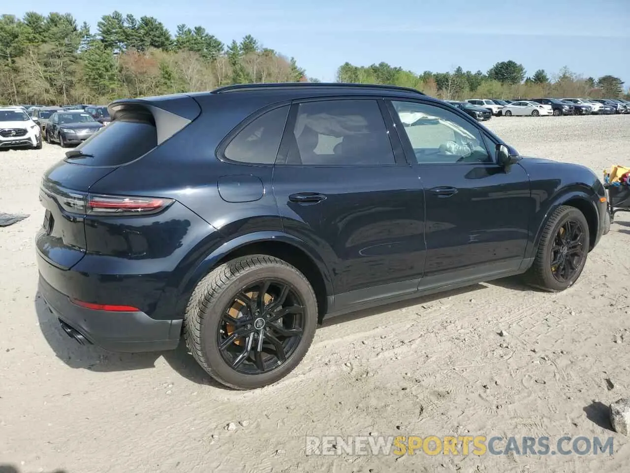 3 fotografías del automóvil dañado WP1AA2AY9PDA05586 PORSCHE CAYENNE BA 2023