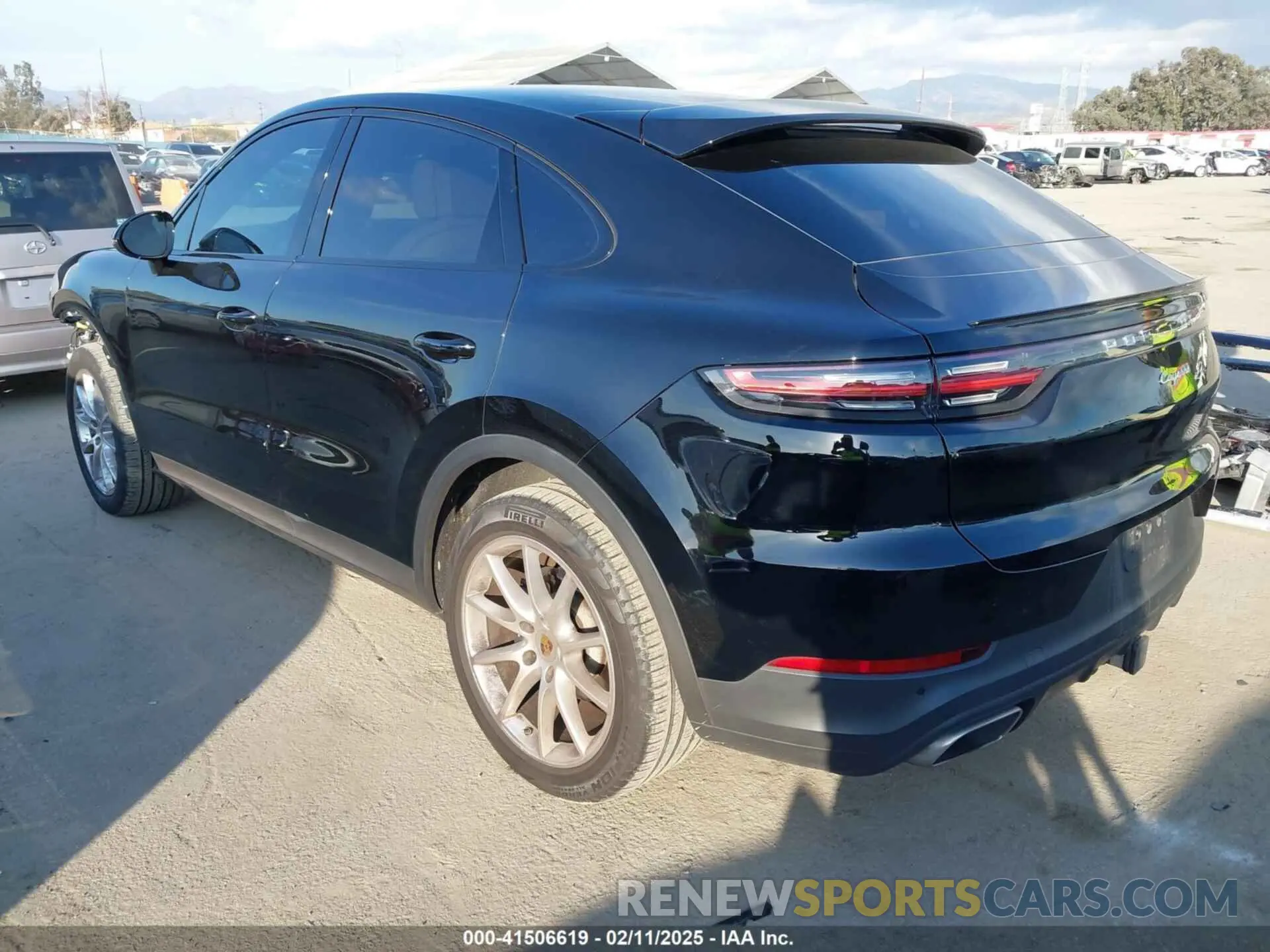 3 fotografías del automóvil dañado WP1BA2AY3MDA41192 PORSCHE CAYENNE COUPE 2021
