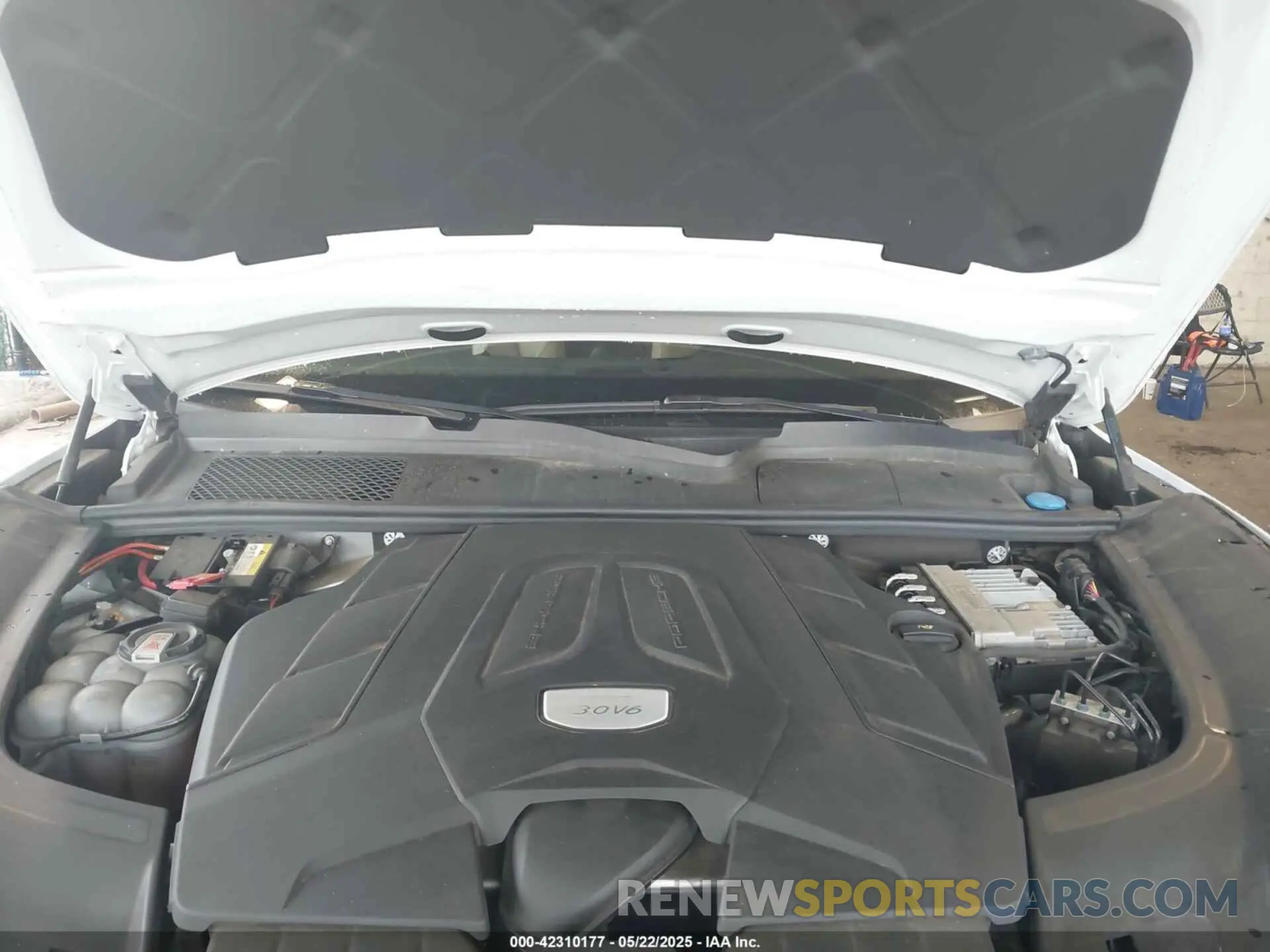 10 fotografías del automóvil dañado WP1BA2AY5MDA43638 PORSCHE CAYENNE COUPE 2021