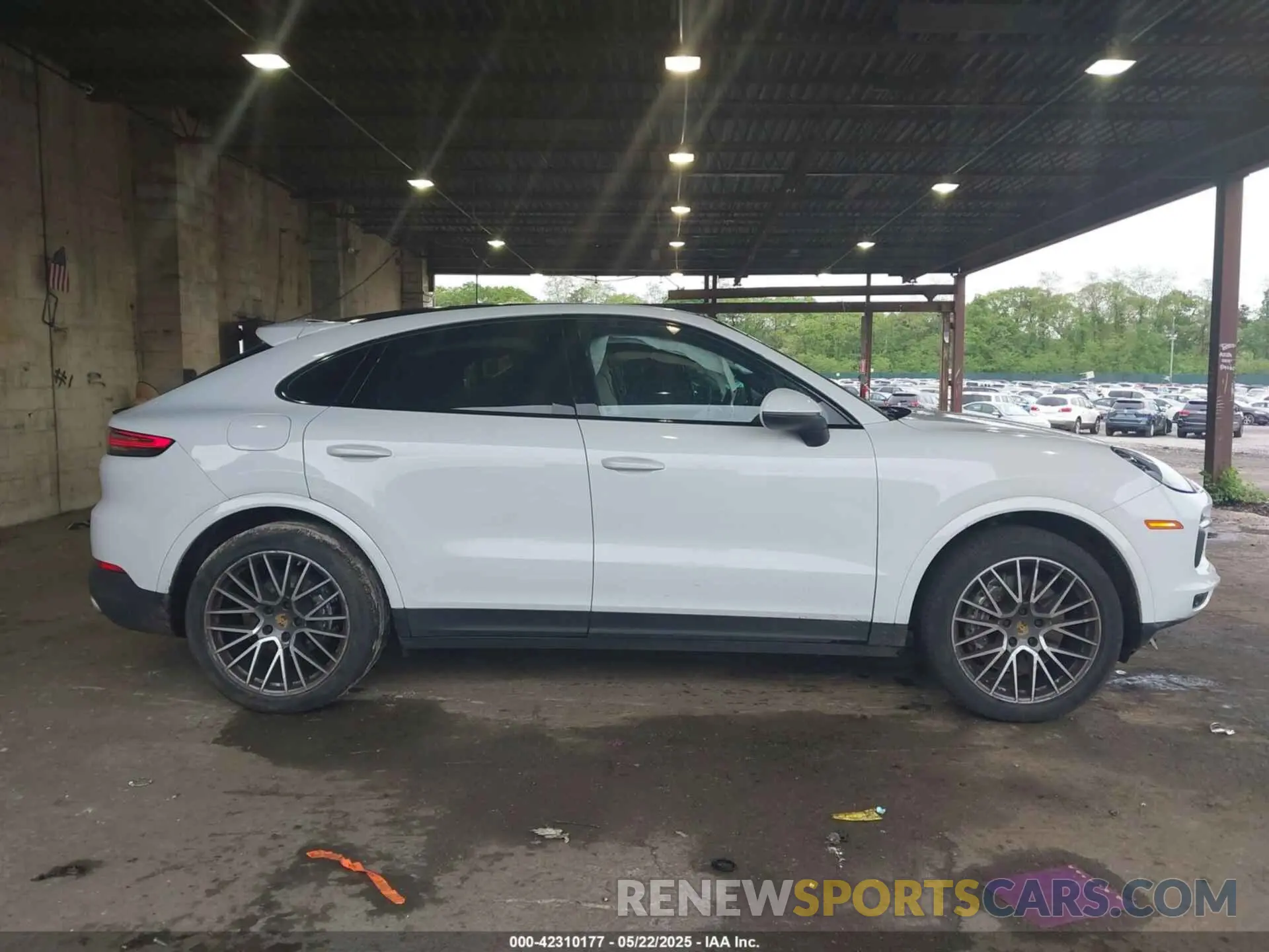 13 fotografías del automóvil dañado WP1BA2AY5MDA43638 PORSCHE CAYENNE COUPE 2021