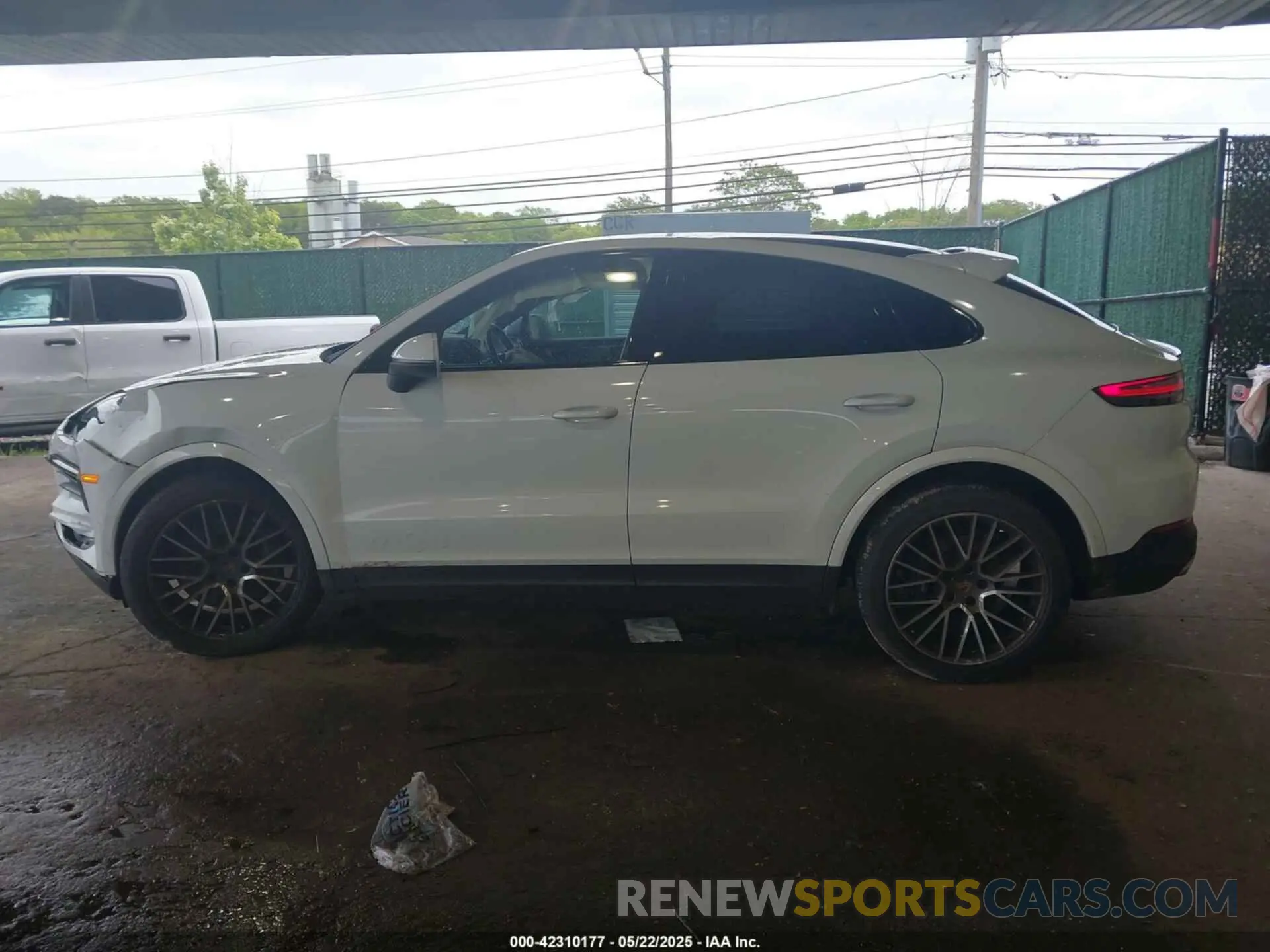 14 fotografías del automóvil dañado WP1BA2AY5MDA43638 PORSCHE CAYENNE COUPE 2021