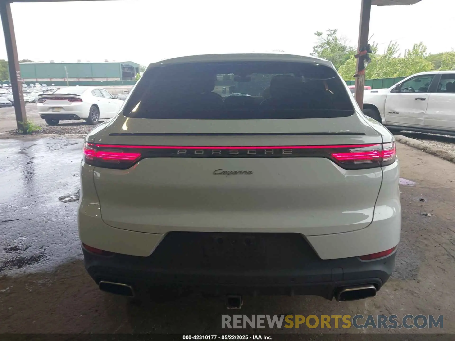 16 fotografías del automóvil dañado WP1BA2AY5MDA43638 PORSCHE CAYENNE COUPE 2021