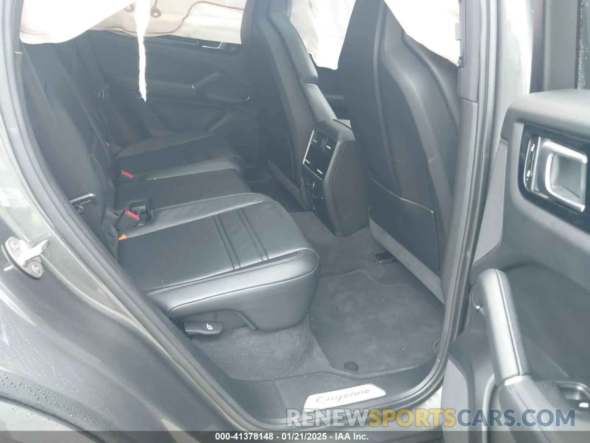 8 fotografías del automóvil dañado WP1BA2AY9PDA26538 PORSCHE CAYENNE COUPE 2023