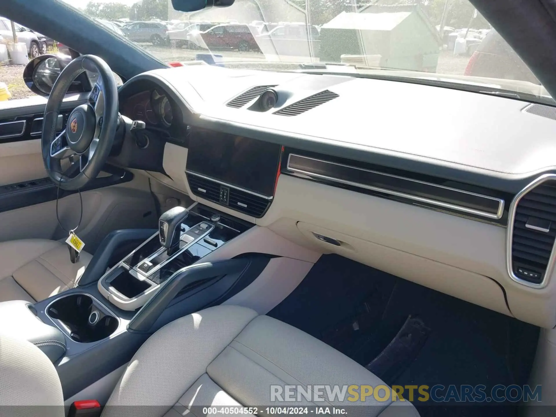 5 fotografías del automóvil dañado WP1BG2AY8PDA32619 PORSCHE CAYENNE COUPE 2023
