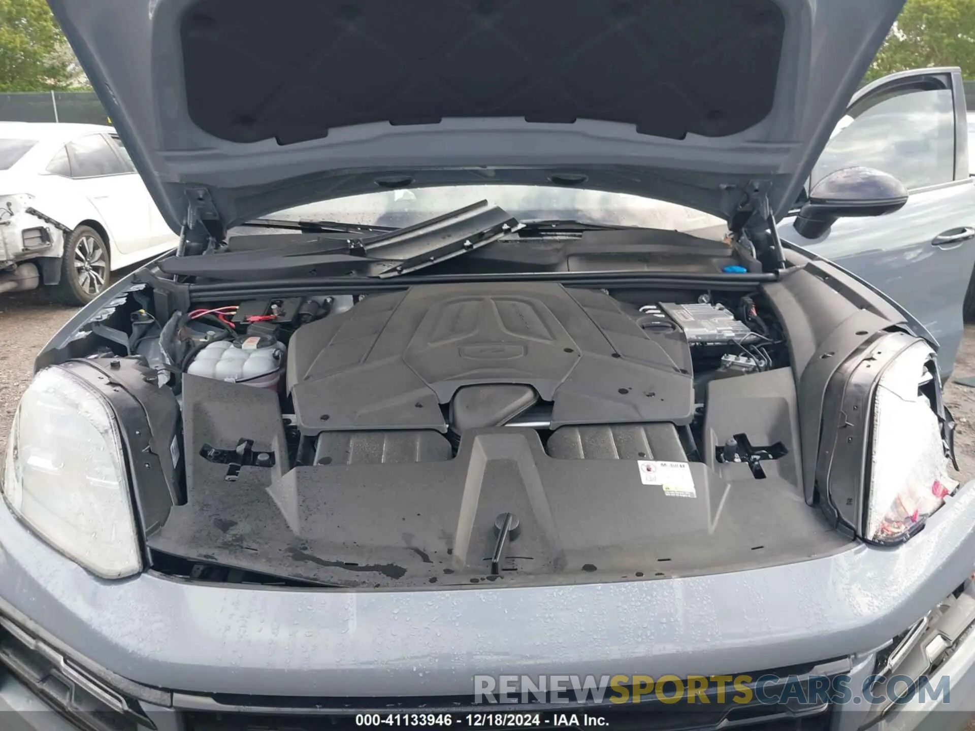 10 fotografías del automóvil dañado WP1BA2AY2RDA51820 PORSCHE CAYENNE COUPE 2024