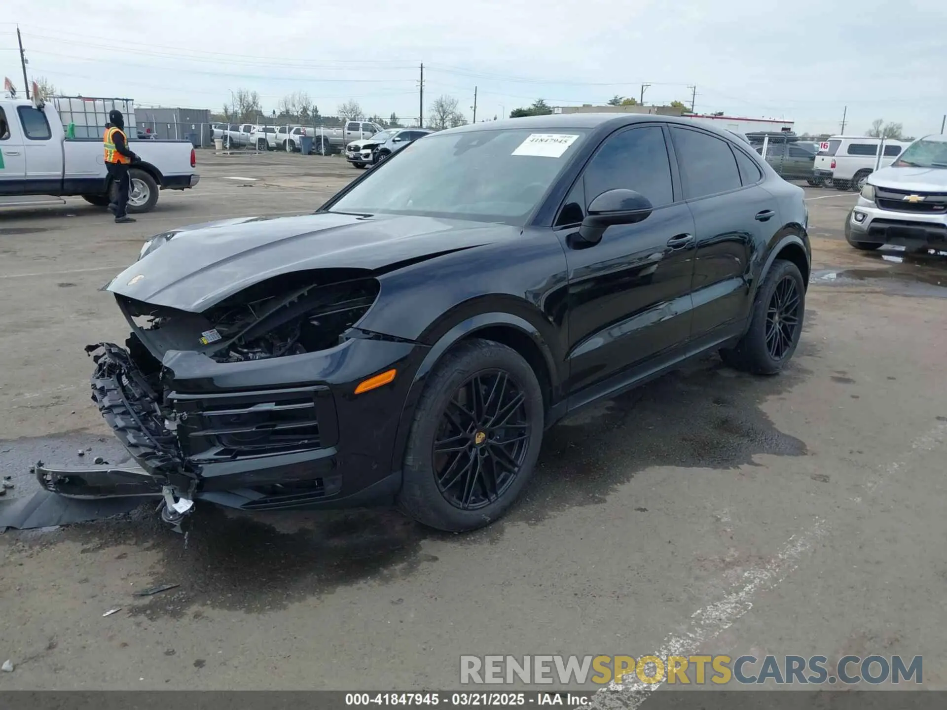 2 fotografías del automóvil dañado WP1BA2AY9RDA49496 PORSCHE CAYENNE COUPE 2024