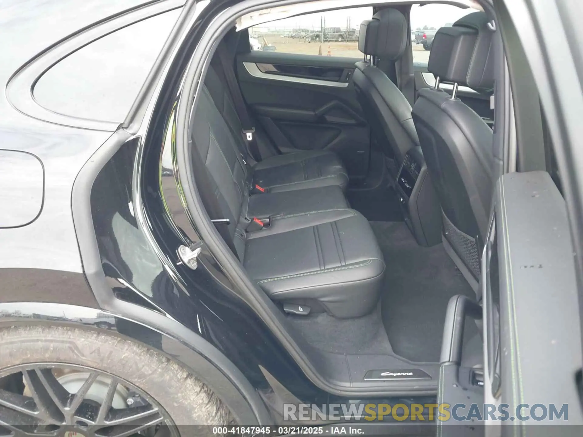 8 fotografías del automóvil dañado WP1BA2AY9RDA49496 PORSCHE CAYENNE COUPE 2024