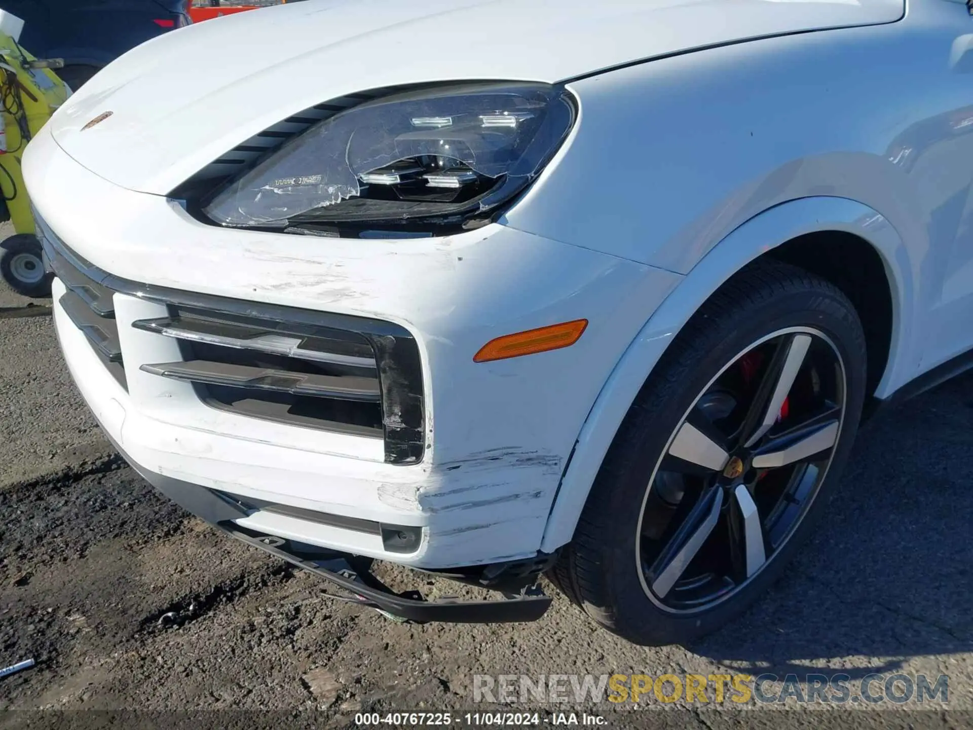 17 fotografías del automóvil dañado WP1BL2AY9RDA60881 PORSCHE CAYENNE COUPE 2024