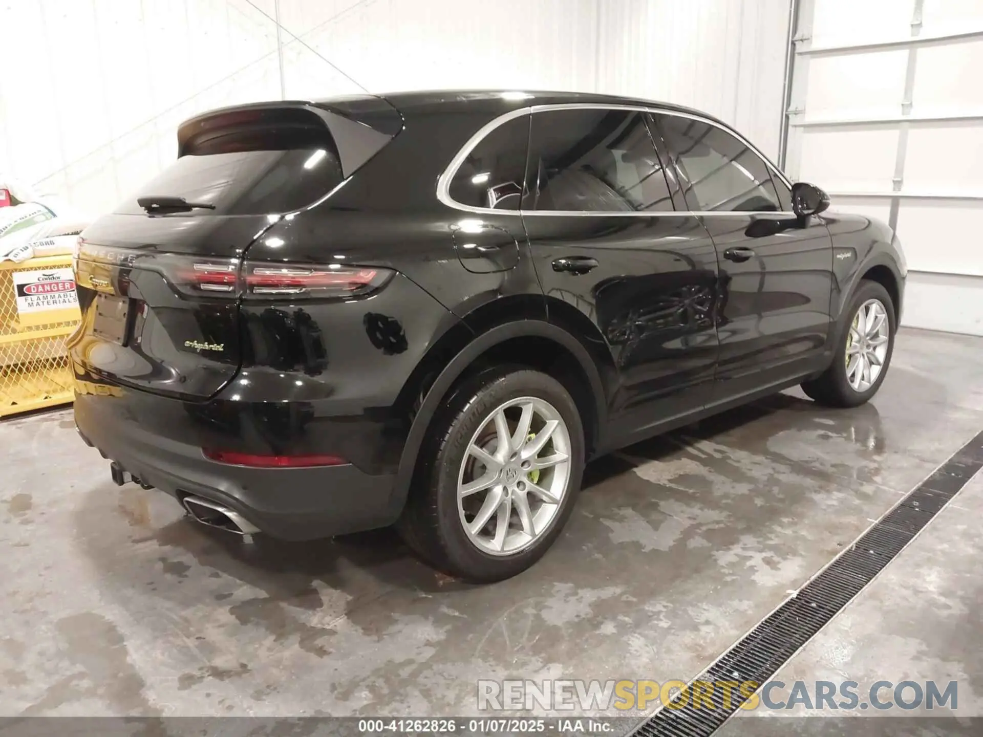 4 fotografías del automóvil dañado WP1AE2AY8KDA51634 PORSCHE CAYENNE E-HYBRID 2019