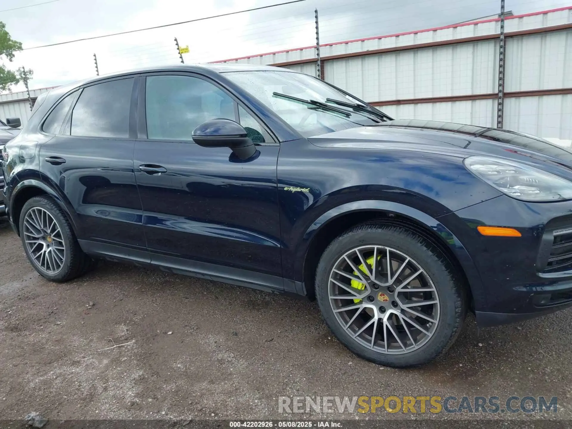 13 fotografías del automóvil dañado WP1AE2AY8KDA51844 PORSCHE CAYENNE E-HYBRID 2019