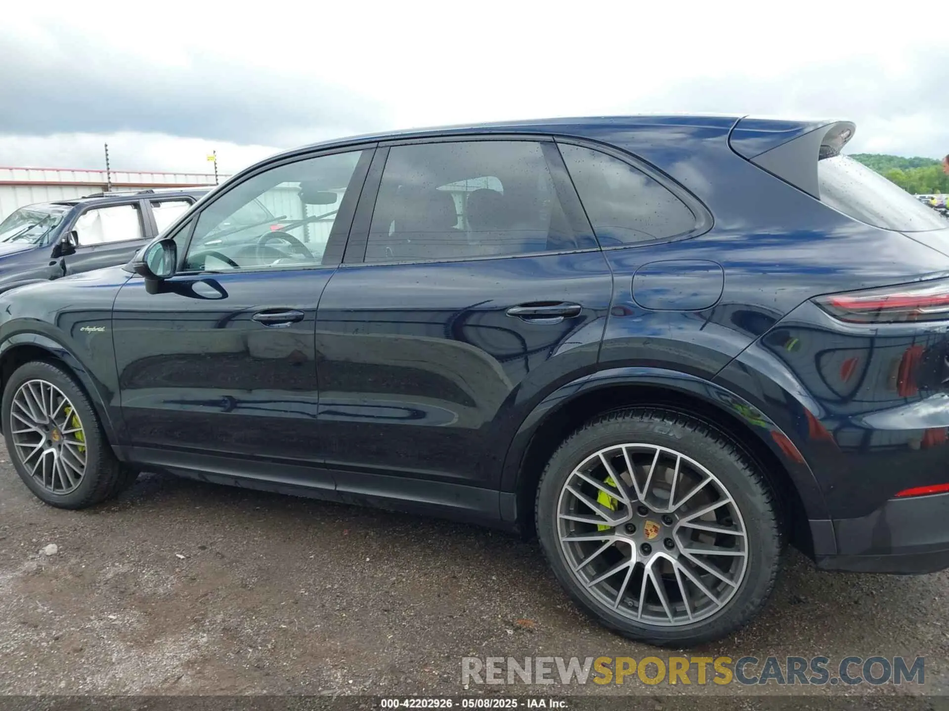 14 fotografías del automóvil dañado WP1AE2AY8KDA51844 PORSCHE CAYENNE E-HYBRID 2019