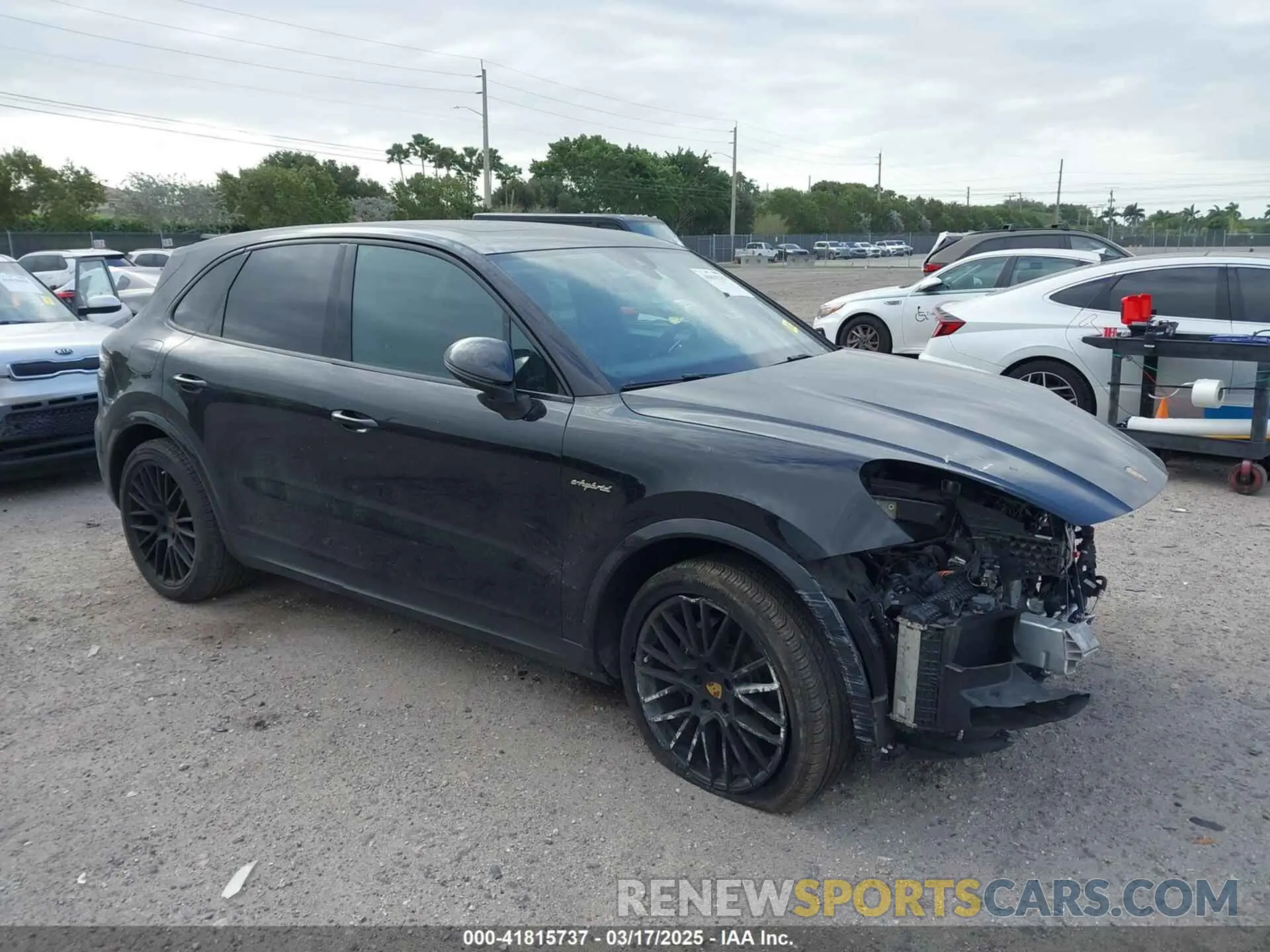 1 fotografías del automóvil dañado WP1AE2AYXMDA24566 PORSCHE CAYENNE E-HYBRID 2021