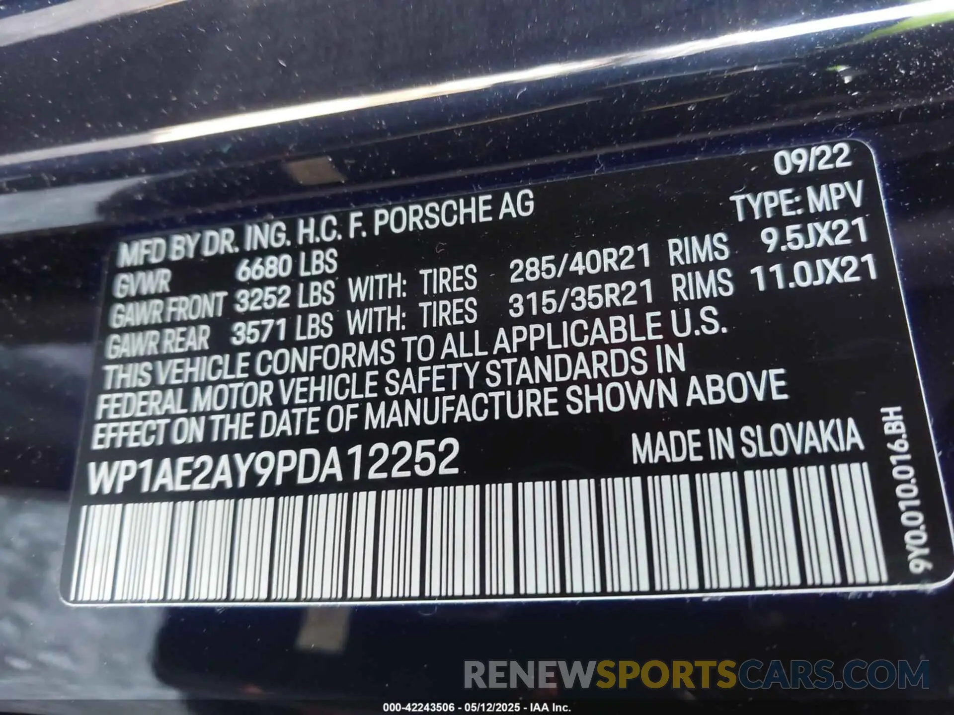 9 fotografías del automóvil dañado WP1AE2AY9PDA12252 PORSCHE CAYENNE E-HYBRID 2023