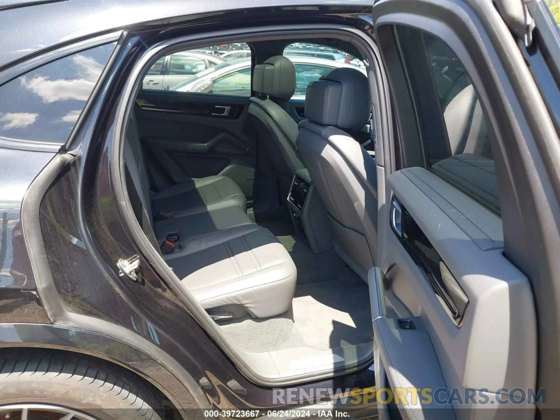8 fotografías del automóvil dañado WP1BE2AY6LDA55042 PORSCHE CAYENNE E-HYBRID COUPE 2020