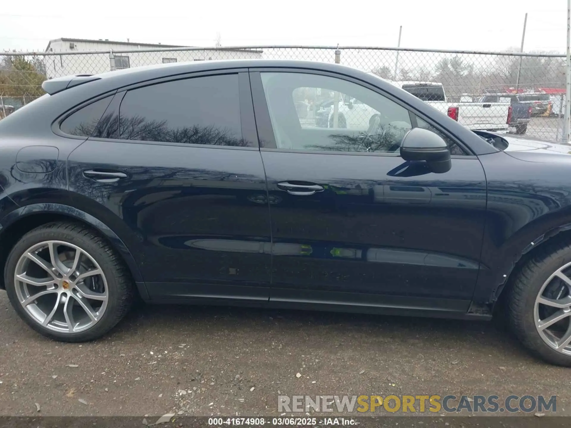 14 fotografías del automóvil dañado WP1BE2AY7LDA55230 PORSCHE CAYENNE E-HYBRID COUPE 2020
