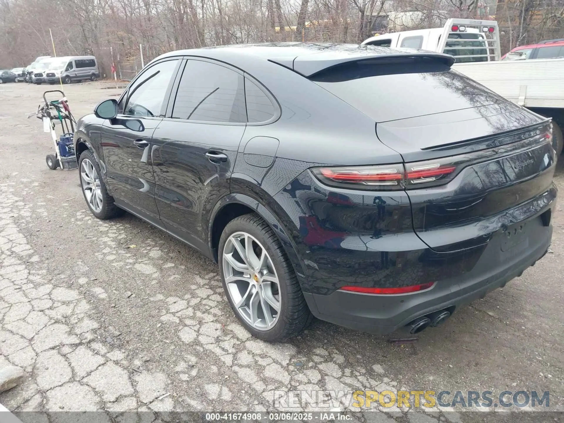 3 fotografías del automóvil dañado WP1BE2AY7LDA55230 PORSCHE CAYENNE E-HYBRID COUPE 2020