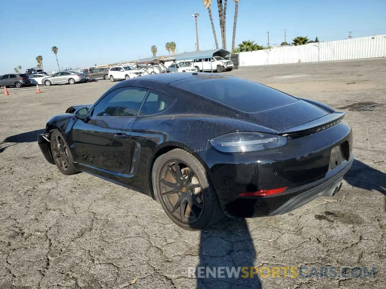 2 fotografías del automóvil dañado WP0AA2A80KS261010 PORSCHE CAYMAN 2019