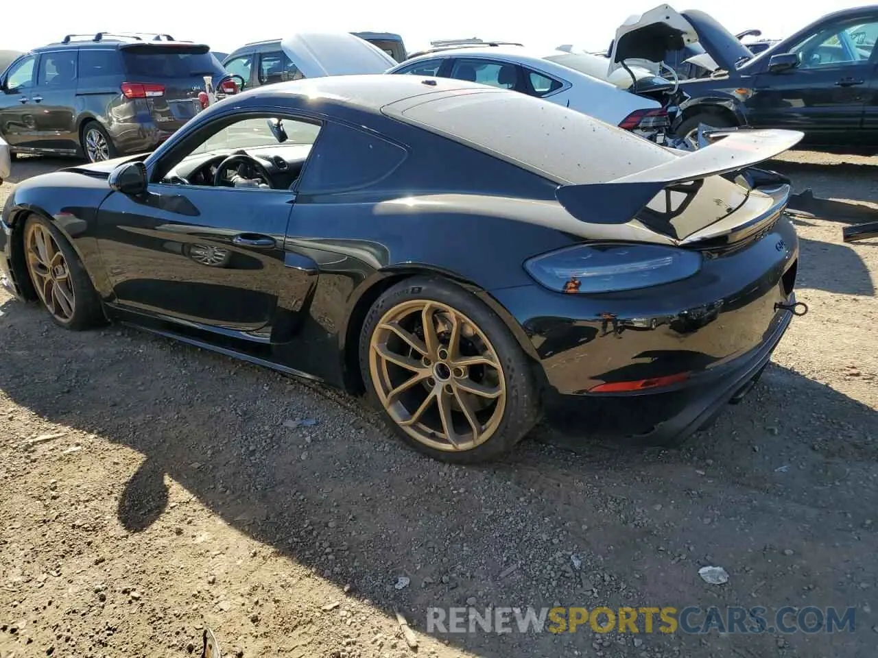 2 fotografías del automóvil dañado WP0AC2A88LK289651 PORSCHE CAYMAN 2020