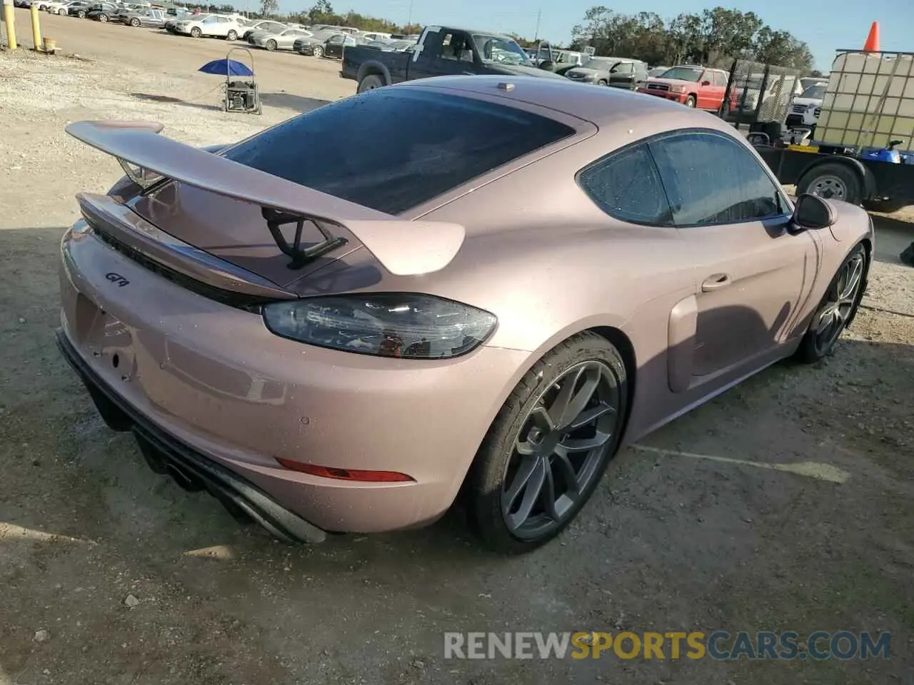 3 fotografías del automóvil dañado WP0AC2A8XNS275706 PORSCHE CAYMAN 2022