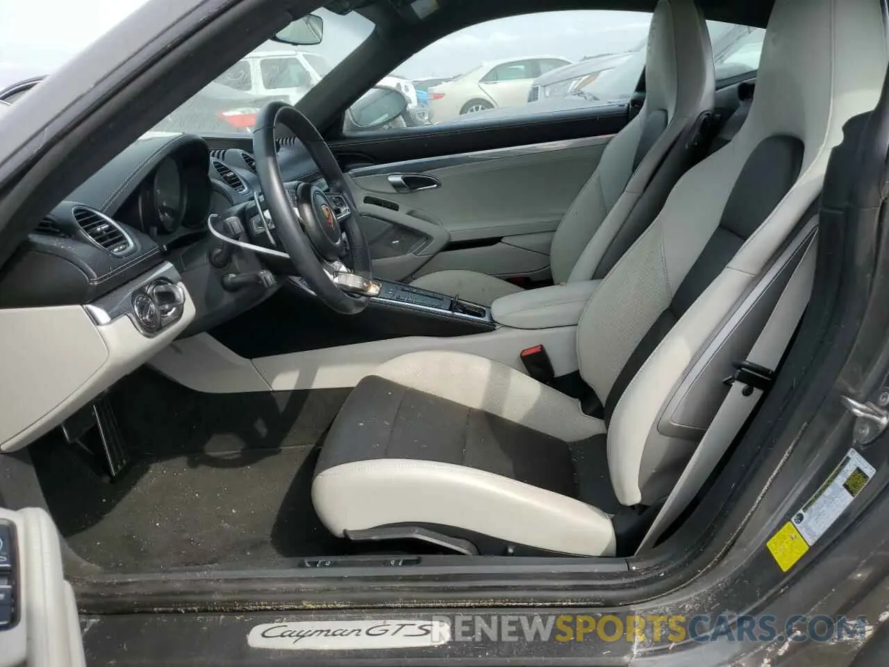 7 fotografías del automóvil dañado WP0AD2A8XNS268199 PORSCHE CAYMAN 2022