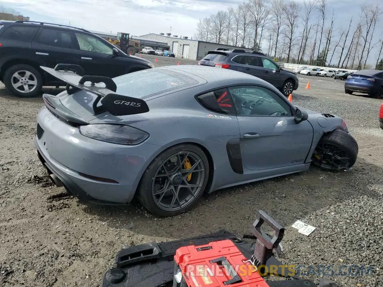 3 fotografías del automóvil dañado WP0AE2A88PS280691 PORSCHE CAYMAN 2023