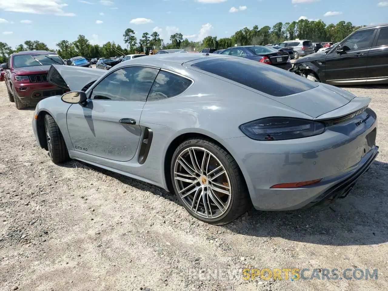 2 fotografías del automóvil dañado WP0AD2A89RK269477 PORSCHE CAYMAN 2024