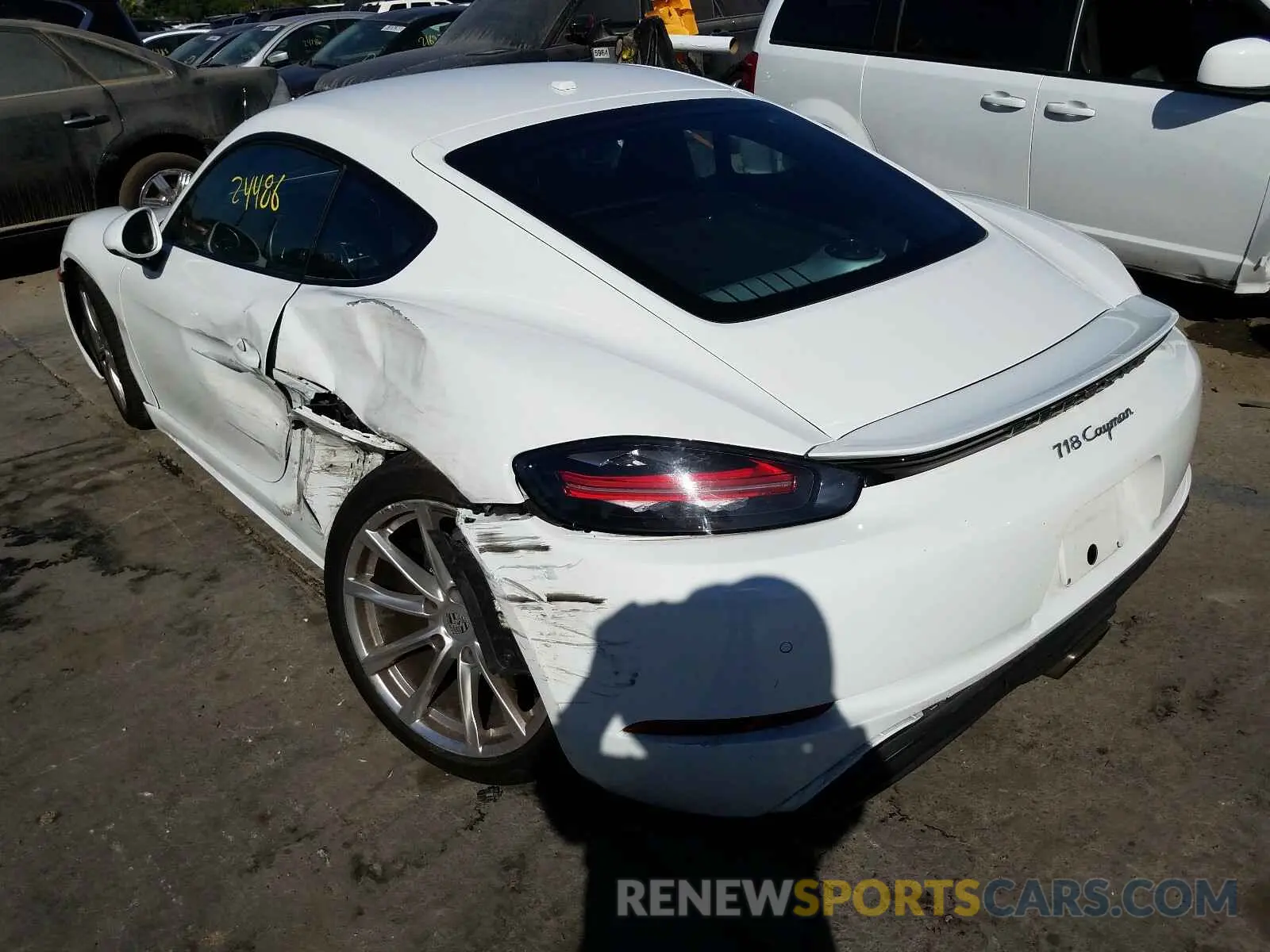 3 fotografías del automóvil dañado WP0AA2A80KS260097 PORSCHE CAYMAN BAS 2019