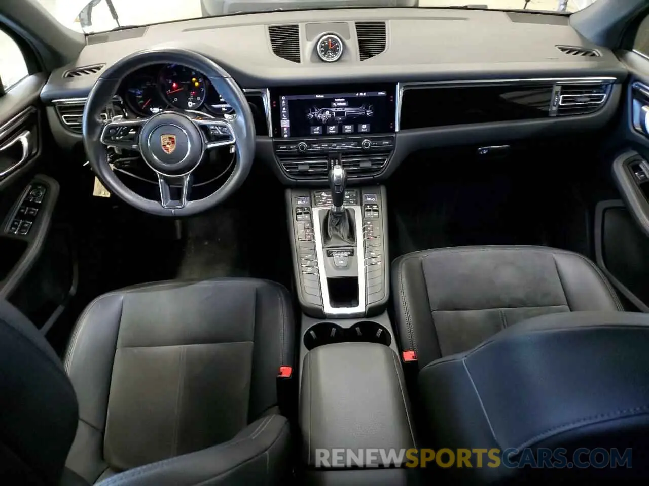 8 fotografías del automóvil dañado WP1AA2A50KLB02700 PORSCHE MACAN 2019