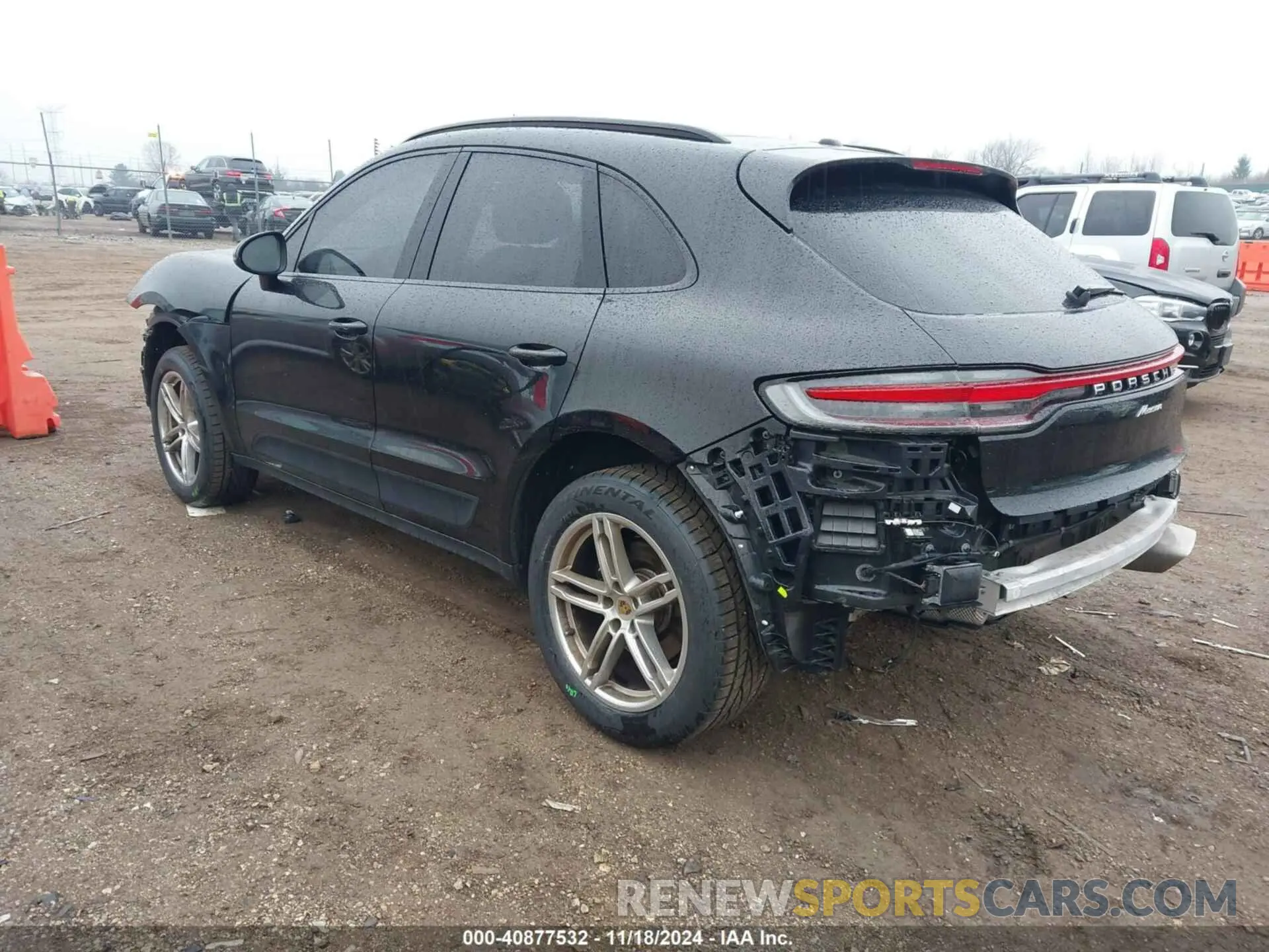 3 fotografías del automóvil dañado WP1AA2A54KLB05633 PORSCHE MACAN 2019