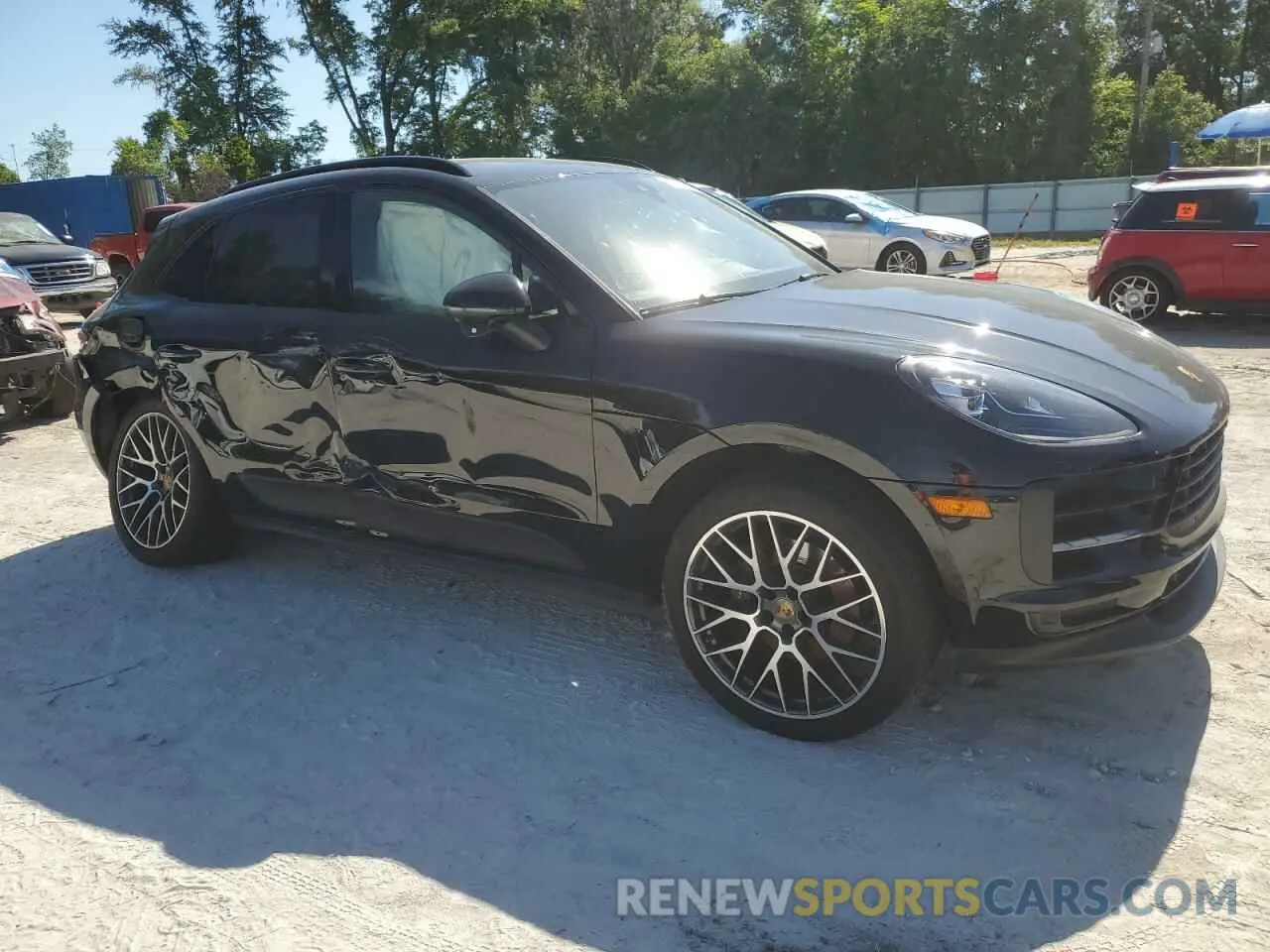 4 fotografías del automóvil dañado WP1AA2A54KLB09004 PORSCHE MACAN 2019